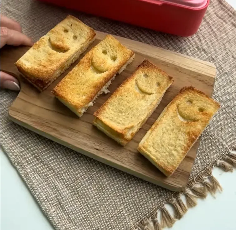 Lancheira prática com frutas e proteínas
